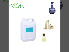 100% d' huiles essentielles de parfum bleu et blanc pur pour le soin de la peau