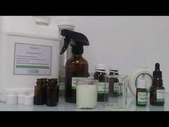 Essai gratuit de parfum classique rouge pour diffuseur de roseaux