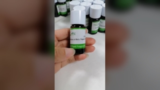 Huile de parfum de cèdre bleu pour la fabrication de parfums de luxe