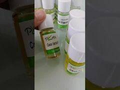 Huile parfumée professionnelle au raisin pour la fabrication de bougies de soja