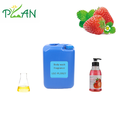 100% d' huile d' essence de fraise douce pure et fraîche pour un parfum apaisant et fruité