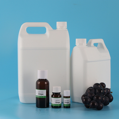 Huile essentielle de qualité alimentaire très concentrée à base de parfum de raisin pour la fabrication de boissons / bonbons