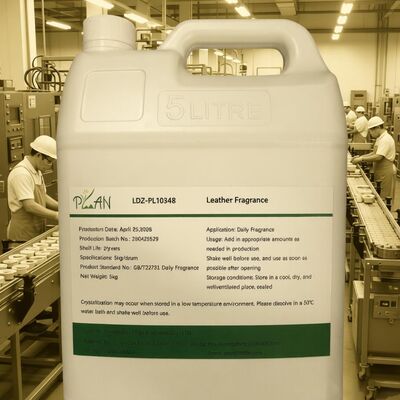 L'huile essentielle de parfum de cuir à haute concentration et à longue durée de vie pour la fabrication/production de parfums avec échantillon gratuit
